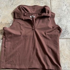 Hollister cropped collars shirt, Size L, Brown